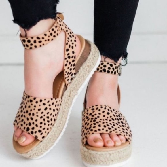leopard cheetah print ankle strap espadrille flat - Picture 2 of 7